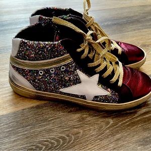 Size 40 slightly worn Piranha sneakers made in Italy